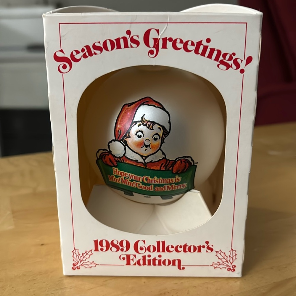1989 Vintage Collector’s Edition Campbell Kids ornameng.